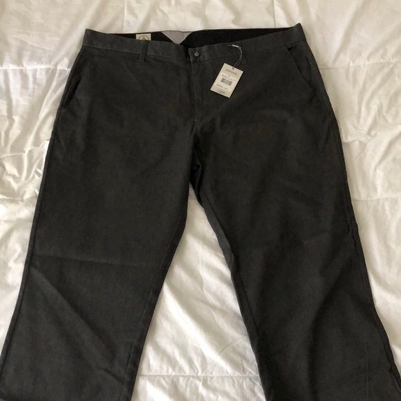 Volcom Frickin Mod pants. New with tags. Size 38. - Picture 2 of 3